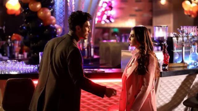 Aşk Mantık İntikam'da bu akşam neler olacak? Esra ve Ozan'ın arasındaki buzlar eriyor