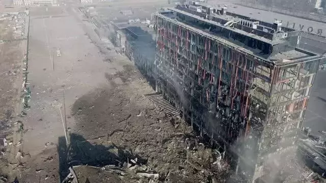 Rusya Kiev'de alışveriş merkezini vurdu, bilanço gittikçe ağırlaşıyor