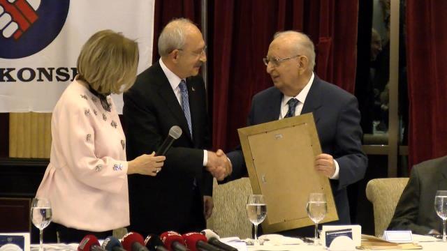 Anketleri inceleyen Kılıçdaroğlu hedefini belirledi: 6 milyon oyları var, ilk kez sandığa gideceklerden umutluyum