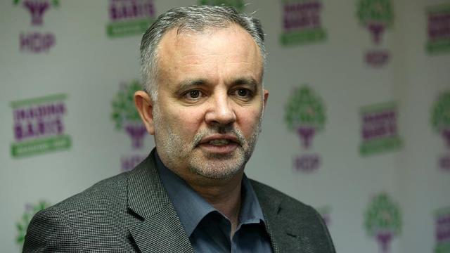 Ayhan Bilgen kimdir? Ayhan Bilgen nereli, kaç yaşında? Ayhan Bilgen'in siyasi hayatı ve biyografisi...