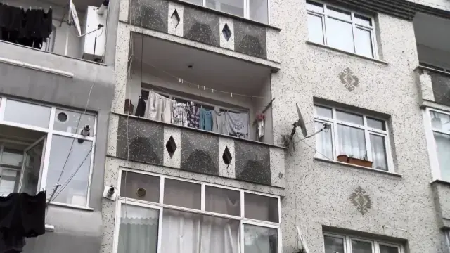 Kavgaya katılmak için 2. kattan aşağı atladı