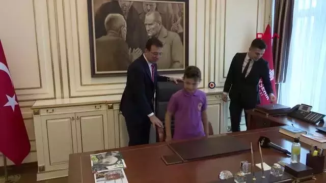 İBB Başkanı İmamoğlu da yerini öğrenciye bıraktı, yeni başkan hemen koordinasyon daire başkanını aradı