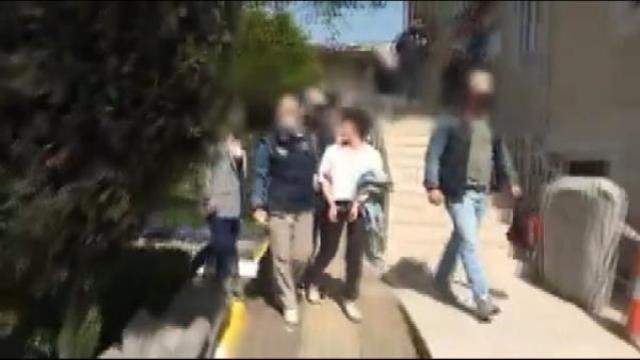 İBB çalışanı teröristlerle fotoğrafı ortaya çıkınca gözaltına alındı