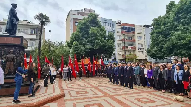 Protokolün sokak köpekleriyle imtihanı