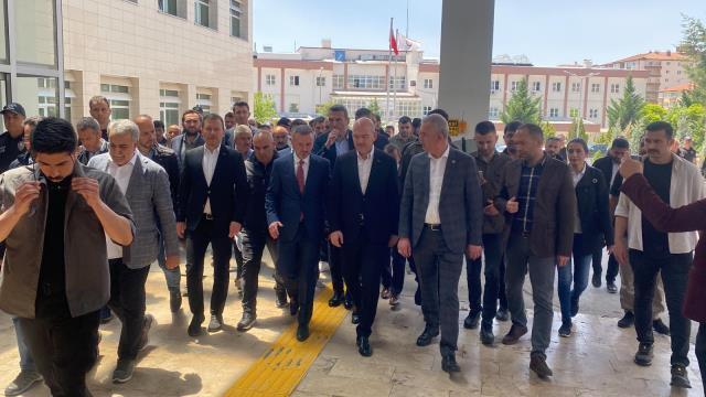 Son Dakika: AK Parti programından dönen 3 genci ölüme götüren kaza, şoförün uyuması nedeniyle olmuş