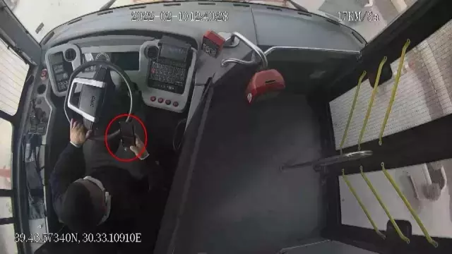 'Duraktan almama' tartışması, otobüs şoförlerinin linç girişimiyle sonuçlandı