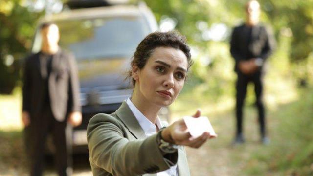 Kuş Uçuşu konusu nedir, ne zaman başlayacak? Netlflix Türk dizisi Kuş Uçuşu oyuncuları kimlerdir? Kuş Uçuşu nerede çekildi?