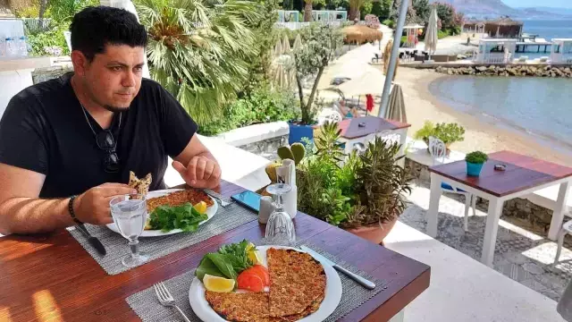 Bodrum'da lahmacun fiyatı 20 kilometre içerisinde 15 liradan 450 liraya çıkıyor