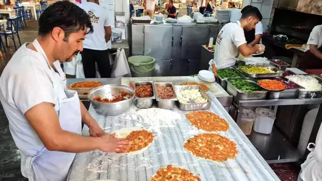 Bodrum'da lahmacun fiyatı 20 kilometre içerisinde 15 liradan 450 liraya çıkıyor