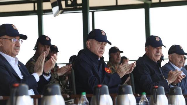 Son Dakika! Cumhurbaşkanı Erdoğan'dan Yunanistan'a rest: Şaka yapmıyorum, adaları silahlandırmaktan vazgeçin