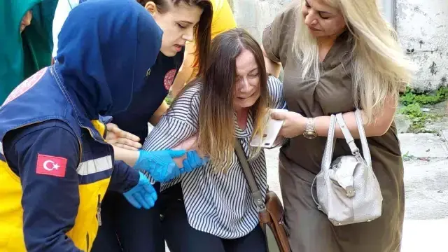 Çocuklarının karne heyecanını yaşayan aile, ölüm haberini alınca adeta yıkıldı