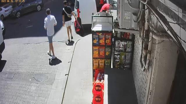 2 erkek arkadaş çırılçıplak birbirine sarılmış halde ölü bulundu! Son anları kamerada