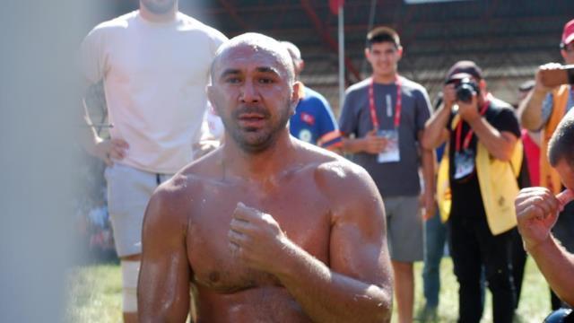 Tarihi Kırkpınar Yağlı Güreşleri'nde büyük yıkım! Ali Gürbüz ebedi altın kemere veda etti