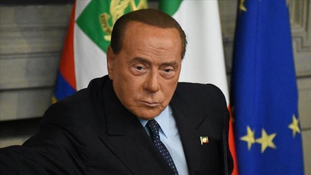 Sakalsız olacak, küpe takmayacak! Berlusconi'nin akılalmaz transfer kriterleri