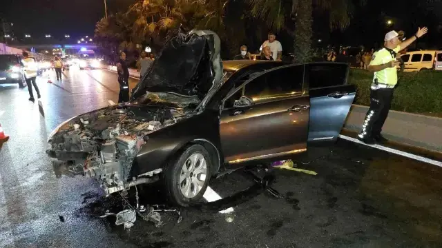 Son dakika 3. sayfa: 16 yaşındaki genç kız kazada hayatını kaybetti, ekipler otların arasında bebek aradı