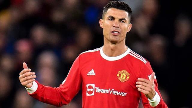 Takımdan ayrılması beklenen Cristiano Ronaldo, hazırlık maçına ilk 11'de başlıyor