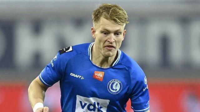 Galatasaray'da transfer harekatı! Nelsson gidiyor, iki stoper geliyor