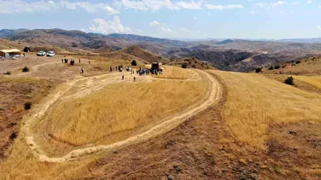 8 yıl önce harabe bir binanın enkazında bulunan bir avuç ata tohumu, yerli tarım için umut oldu