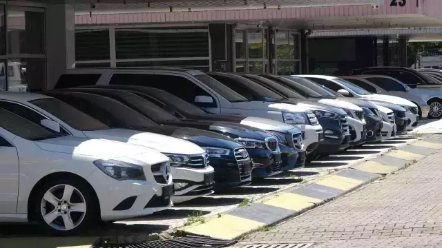 Oto galericiler, 6 ay ve 6 bin kilometre şartının vatandaşlara da uygulanmasını istiyor