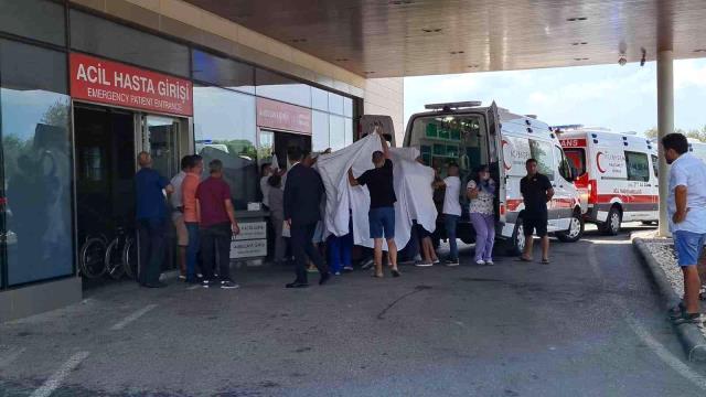 Kaza geçiren İbrahim Tatlıses'i yanmaktan vatandaşlar kurtardı