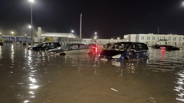 Kapıkule Sınır Kapısında vatandaşlar araçlarıyla mahsur kaldı