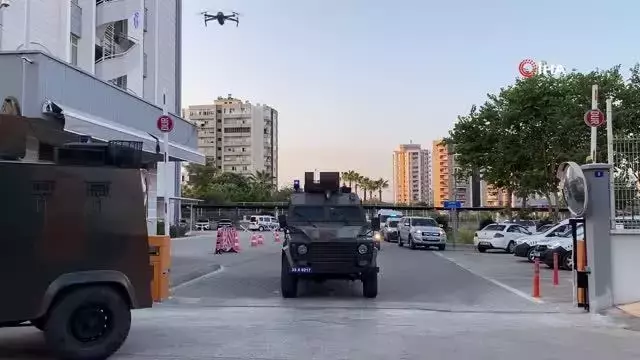 Mersin haber! Mersin'de belediye çalışanlarına PKK operasyonu