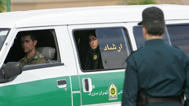 Mahsa Emini'nin ölümünün ardından tüm gözlere onlara çevrildi! ''Ahlak Polisi'' kimdir? Görev yetkileri nelerdir?