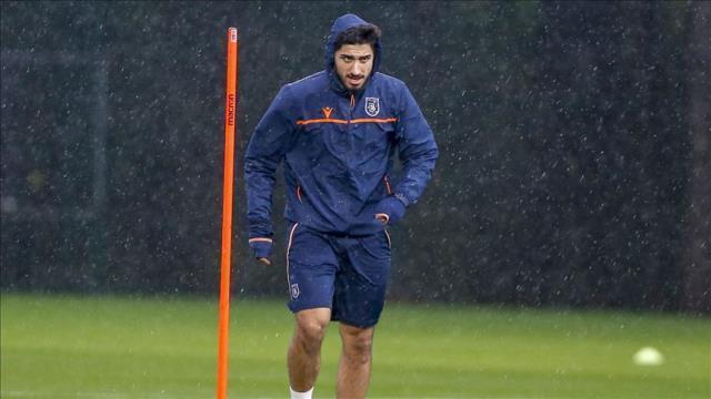 Berkay Özcan kimdir? Berkay Özcan kaç yaşında, aslen nerelidir? Berkan Özcan hangi takımda, hangi mevkide oynamaktadır?