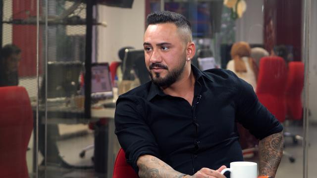 Gökhan Çıra'dan Gökay Kalaycıoğlu'nun 'Biseksüel misin?' sorusuna cevap