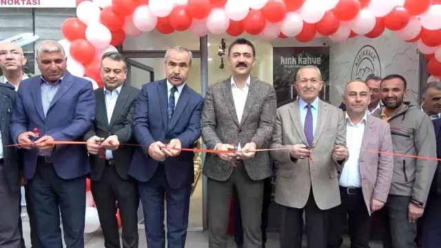 Çiftçiler üretiyor, valilik satıyor: İndirimli markete vatandaşlardan yoğun ilgi