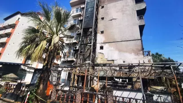 Kira zammına sinirlendi, oteli yaktı