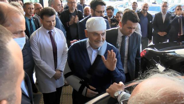 Azerbaycan'da kaza geçirdikten sonra ameliyata alınan Binali Yıldırım taburcu oldu! İşte ilk sözleri