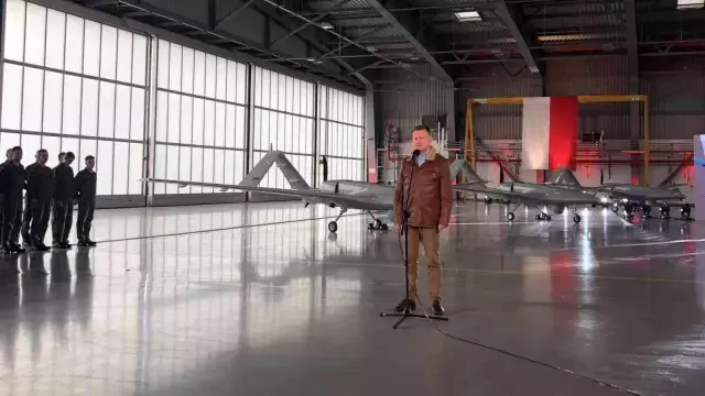 Polonya'ya Bayraktar TB2 SİHA'ların ilk teslimatı yapıldı