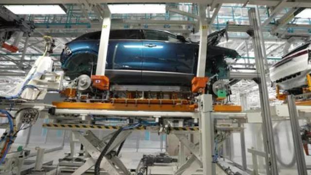 Togg Ceo'su Gürcan Karakaş: Fabrika faaliyete geçtiğinde 3 dakikada bir Togg üretilecek