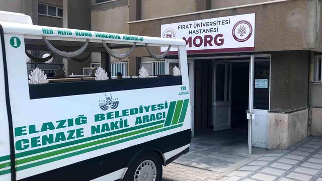 Hemşire kızlarının evlerinde bekleyen aile, gelen acı haberle sarsıldı