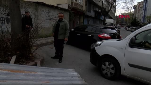 Lodos megakenti fena vurdu! Çatıdan uçan demir tente 3 otomobili hurdaya çevirdi