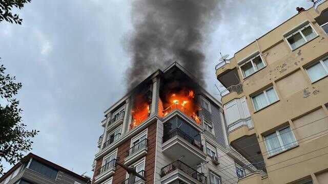 Yangın çıkarıp, tartıştığı anneannesi ile teyzesini eve kilitlemiş (2)