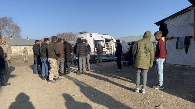Çoban, tartıştığı arkadaşı ile ev sahibi çifti pompalı tüfekle öldürdü