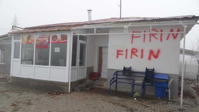 Malatya'da soğuk hava ekmek fırınını dondurdu