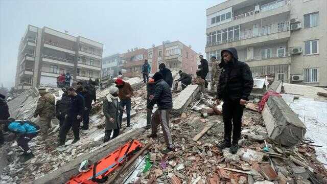 Son Dakika! 10 ili vuran depremde şu ana kadar 284 kişi hayatını kaybetti, 2 bin 323 yaralı var
