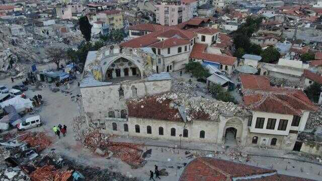 Hatay'daki 14 asırlık Habibi Neccar Camii de depreme dayanamadı
