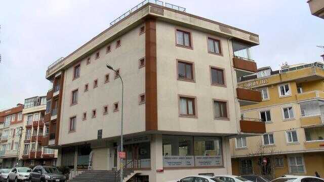 Üçgen yapısıyla tedirgin eden Çekmeköy'deki binanın müteahhidi konuştu: Kesinlikle deprem yönetmeliğine uygun