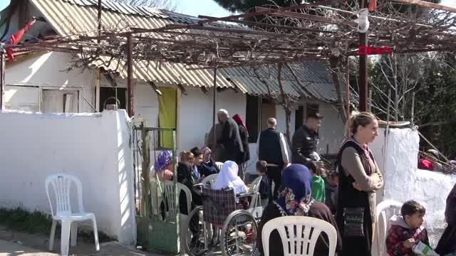 Fenomen davulcu Handevi Gündoğan, evinin bahçesinde yanmış şekilde ölü bulundu