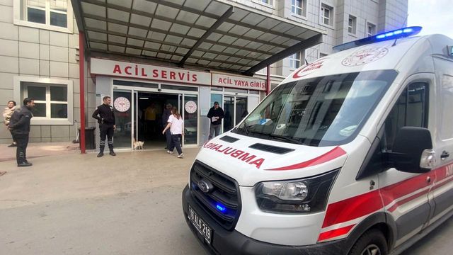 Bursa'da 12 yaşındaki ortaokul öğrencisi, 10. sınıfa giden arkadaşını bıçakladı