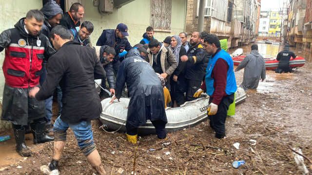 Son Dakika: Şanlıurfa ve Adıyaman'daki sel felaketinde hayatını kaybedenlerin sayısı 17'ye yükseldi