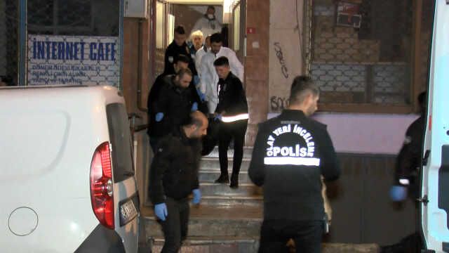BAHÇELİEVLER'DE BİRLİKTE YAŞADIĞI KADINI TAŞLA ÖLDÜRÜP BUZDOLABINA KOYDU