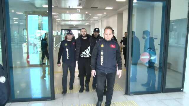 Özel ekip tarafından teslim alındı! İşte Türkiye'ye getirilen Faruk Fatih Özer'in ilk görüntüleri