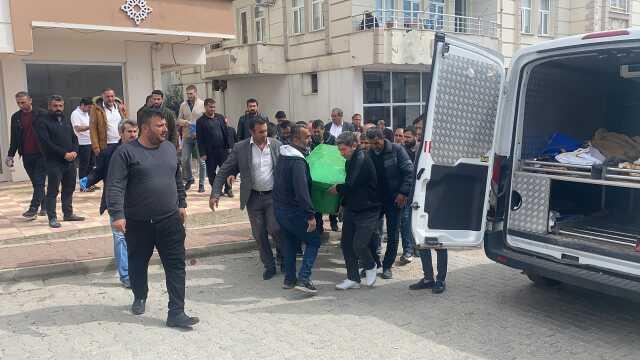 Depremde eşi ve 2 çocuğunu kaybeden öğretmen kızını tabancayla öldürüp, intihar etti (3)