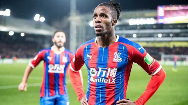 Ali Koç bombayı patlatıyor! Dünyaca ünlü futbolcu Zaha'nın menajeri maçı locadan izledi