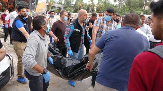 Adıyaman'da depremde kaybolan genç kızın cesedi enkaz altında bulundu